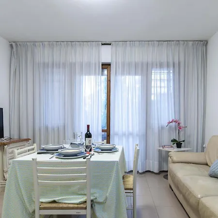 Italian Experience-villa Monte Gabberi * Pietrasanta